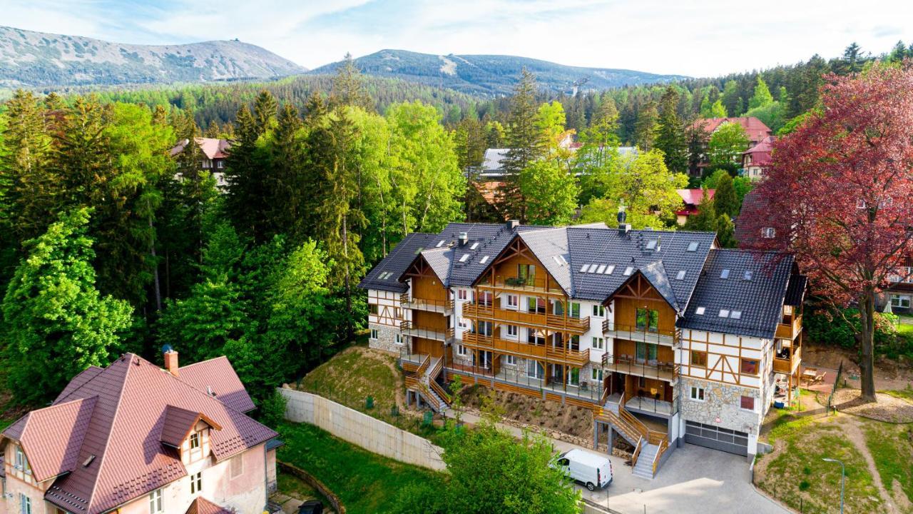 Sun & Snow Slowackiego Апартаменти